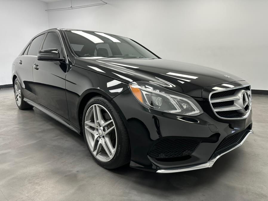 2016 Mercedes-Benz E-Class 4dr Sdn E400 4MATIC photo