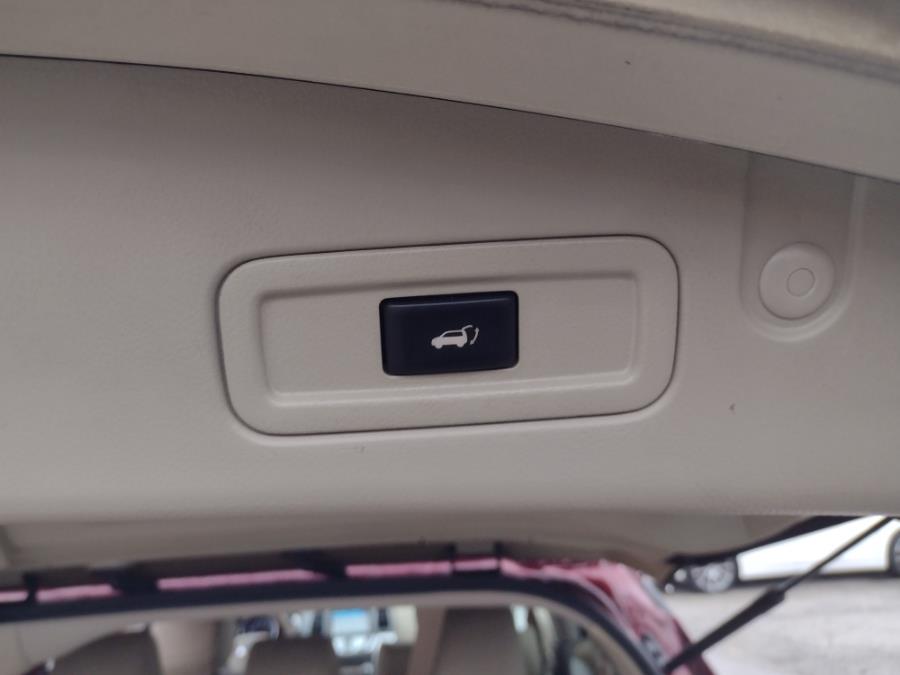 2012 Nissan Murano LE photo