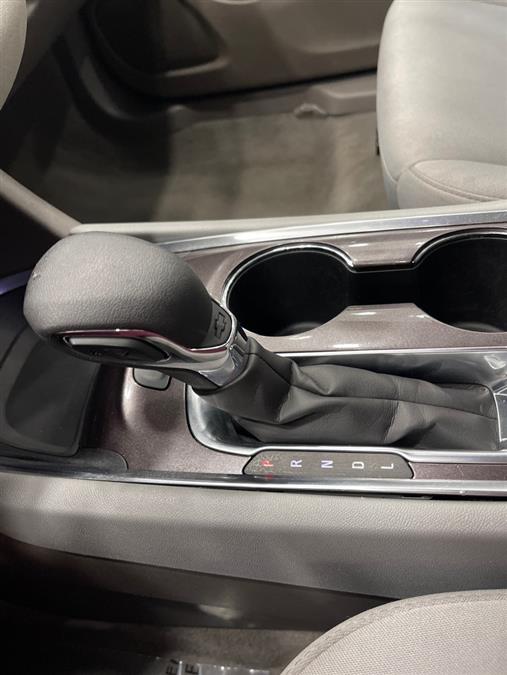 2022 Chevrolet Malibu LT photo