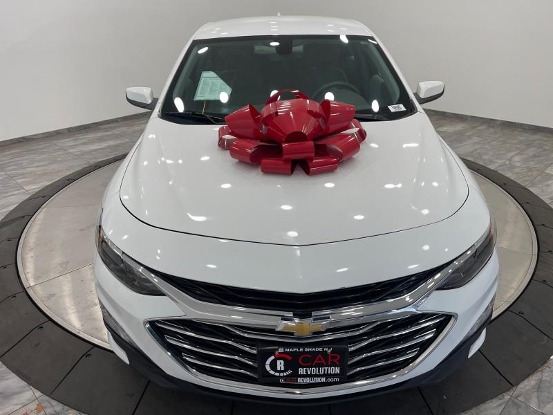 2022 Chevrolet Malibu LT photo