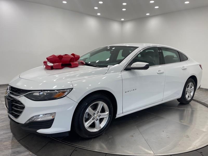 2022 Chevrolet Malibu LT photo