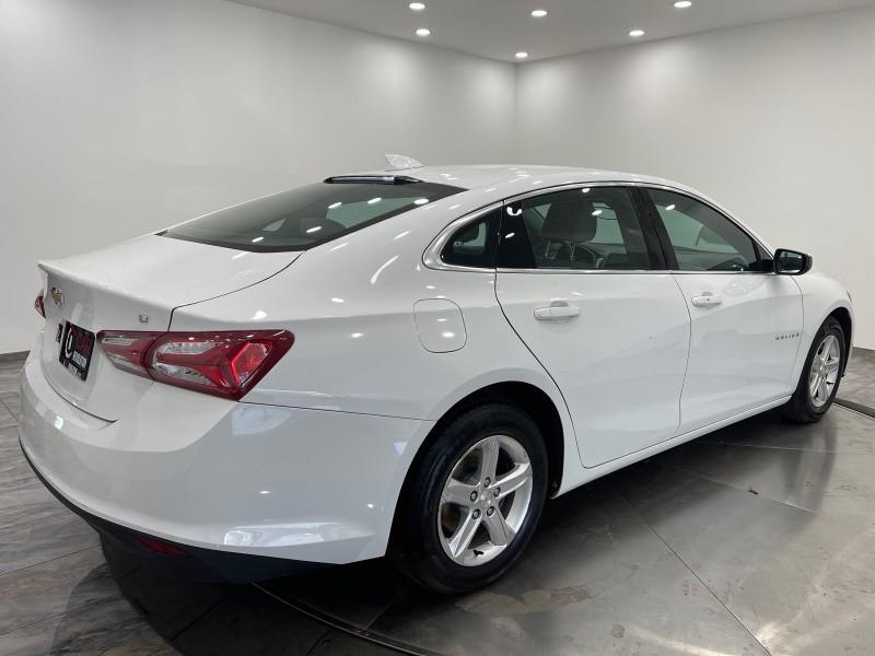 2022 Chevrolet Malibu LT photo