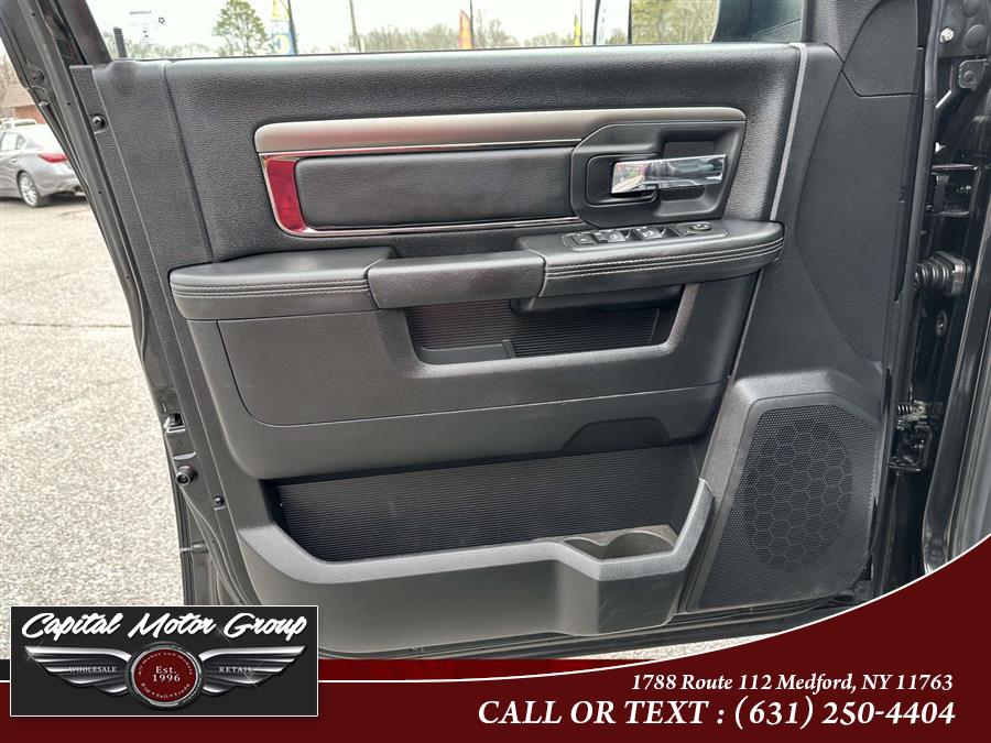 2016 RAM 1500 4WD Crew Cab 140.5