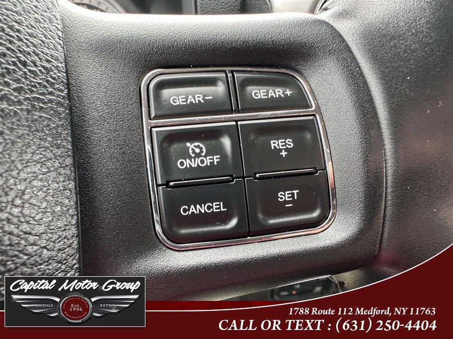 2016 RAM 1500 4WD Crew Cab 140.5