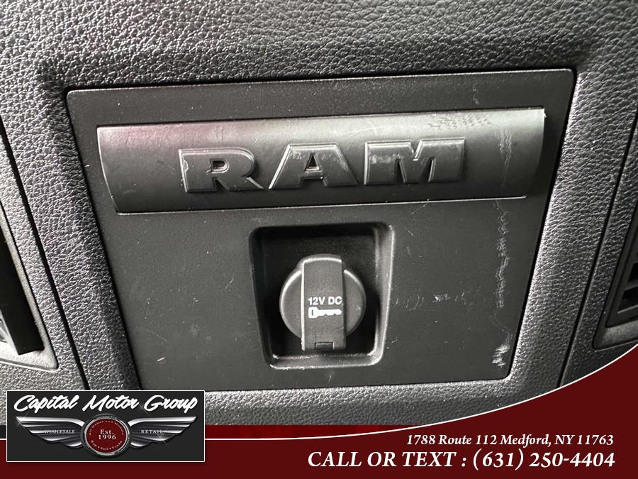 2016 RAM 1500 4WD Crew Cab 140.5