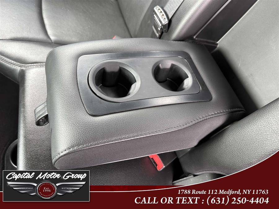 2016 RAM 1500 4WD Crew Cab 140.5