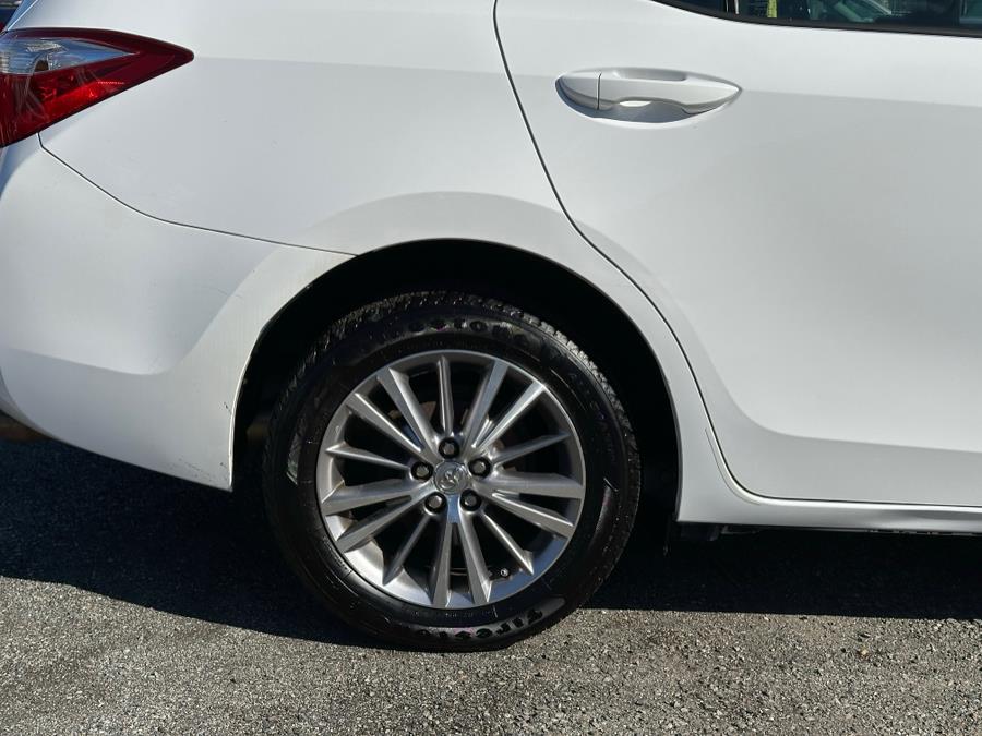 2014 Toyota Corolla L photo