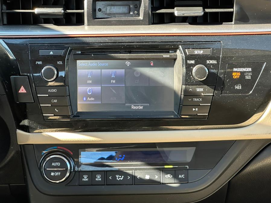 2014 Toyota Corolla L photo