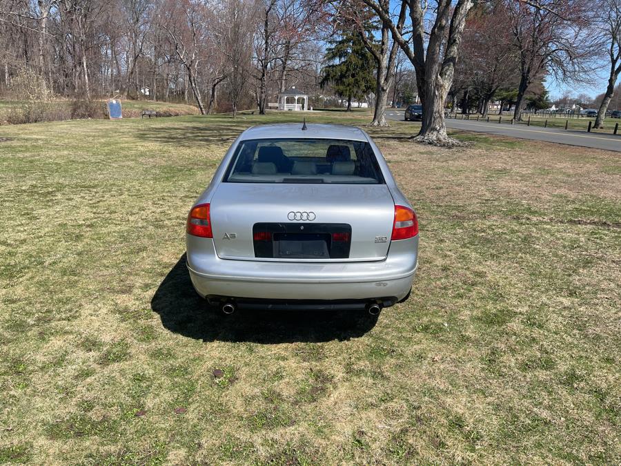 2002 Audi A6 3.0 quattro photo