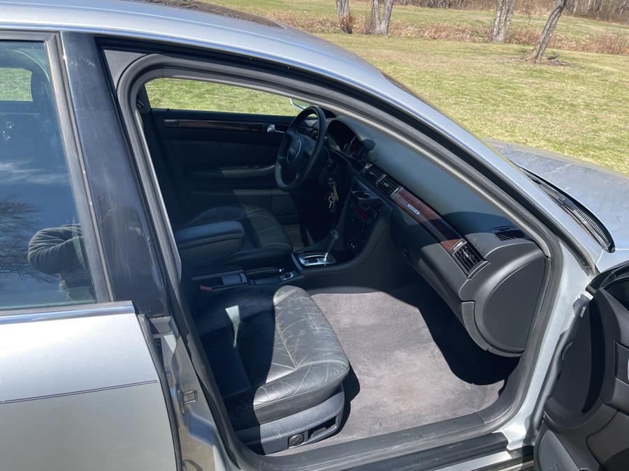 2002 Audi A6 3.0 quattro photo