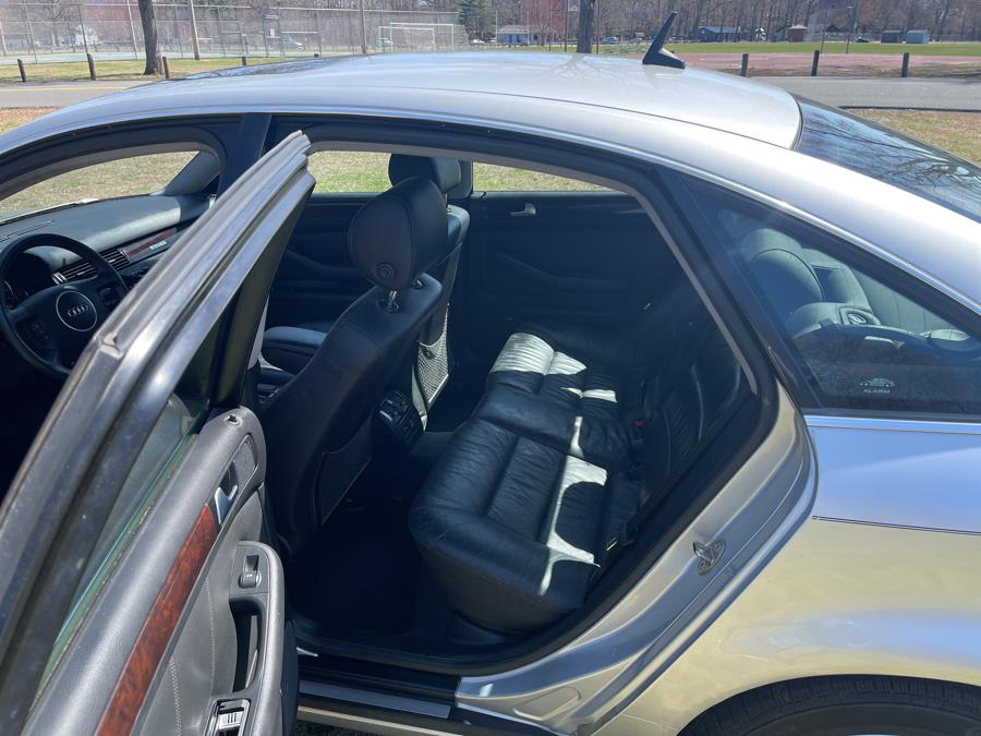 2002 Audi A6 3.0 quattro photo