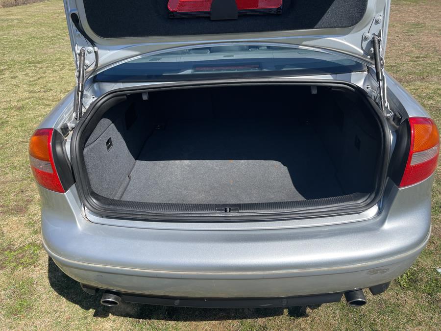2002 Audi A6 3.0 quattro photo