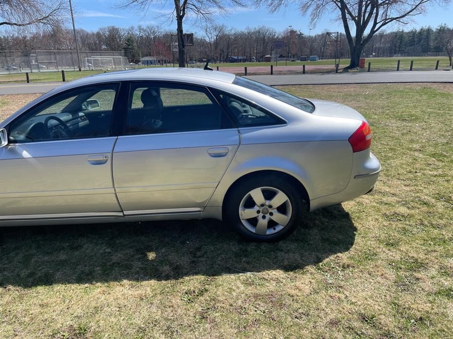 2002 Audi A6 3.0 quattro photo