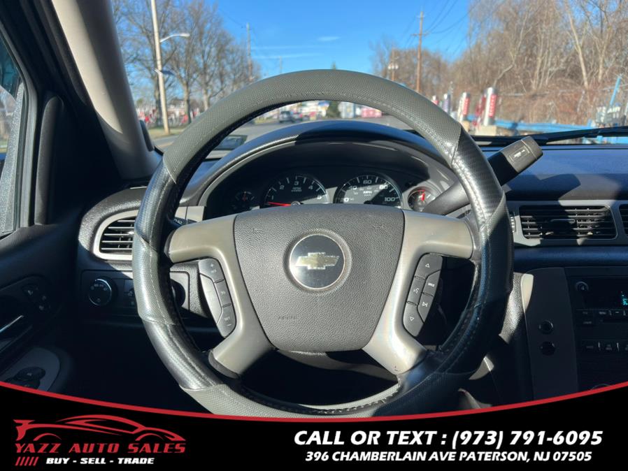 2008 Chevrolet Suburban LS 1500 photo