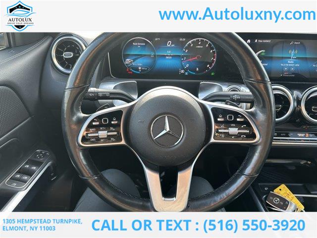 2021 Mercedes-Benz GLB GLB 250 photo
