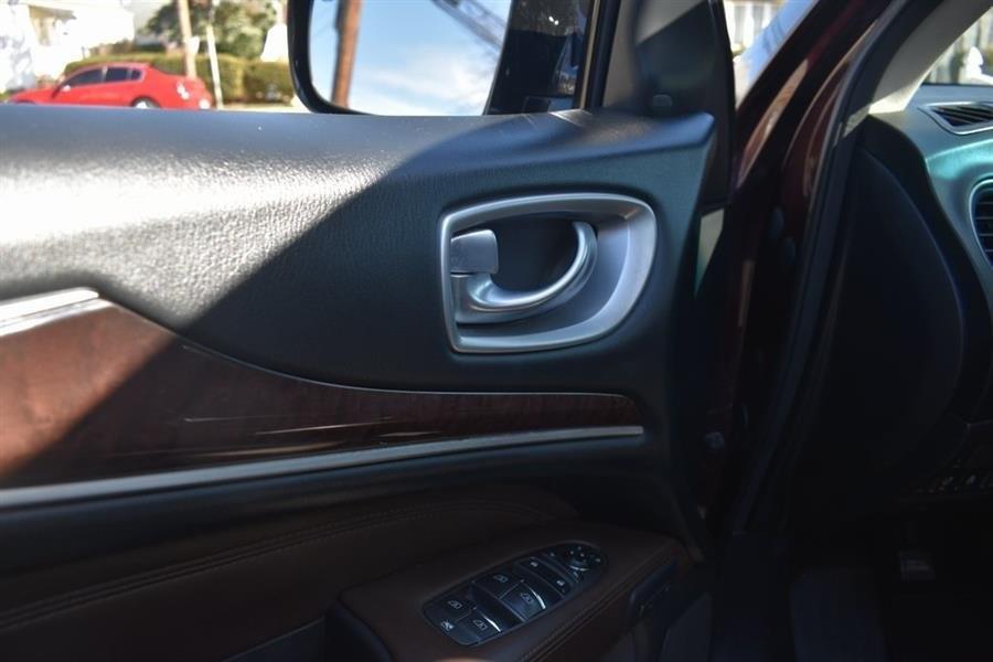 2013 Infiniti JX35 photo