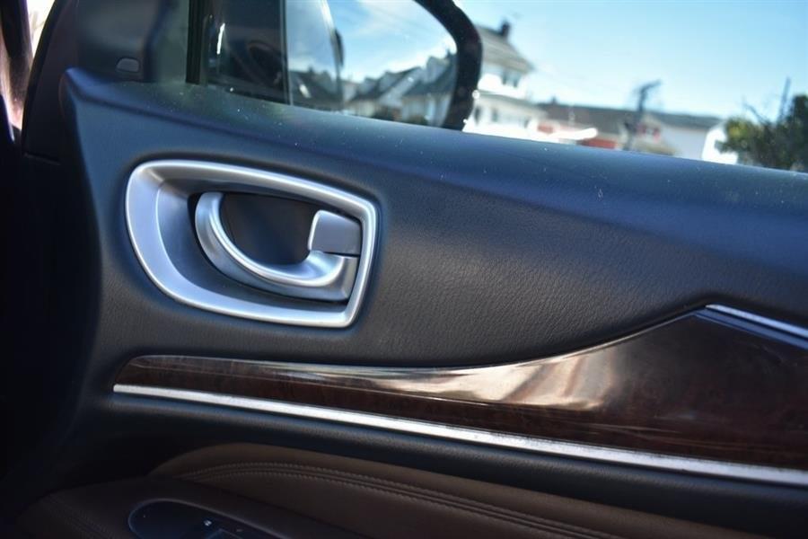 2013 Infiniti JX35 photo