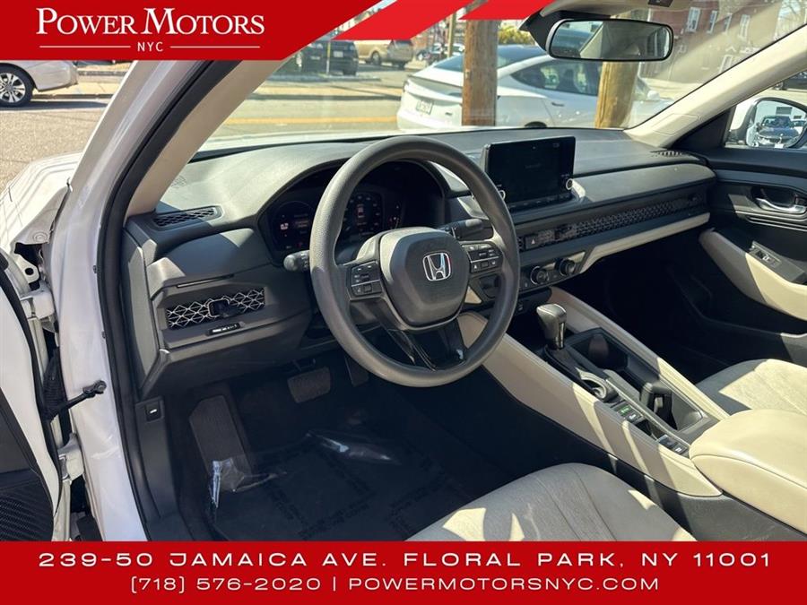 2023 Honda Accord LX photo