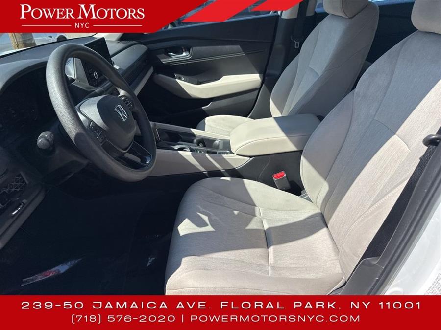 2023 Honda Accord LX photo