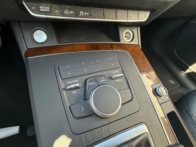 2018 Audi Q5 TFSI Premium photo 28