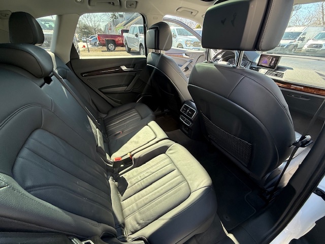 2018 Audi Q5 TFSI Premium photo 25
