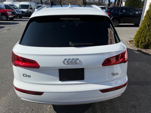 2018 Audi Q5 TFSI Premium photo 9