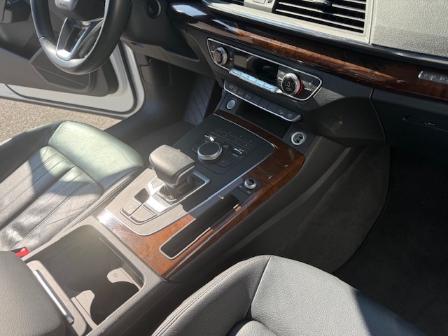 2018 Audi Q5 TFSI Premium photo 23