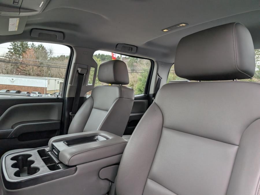 2018 Chevrolet Silverado 2500HD 4WD Crew Cab 8