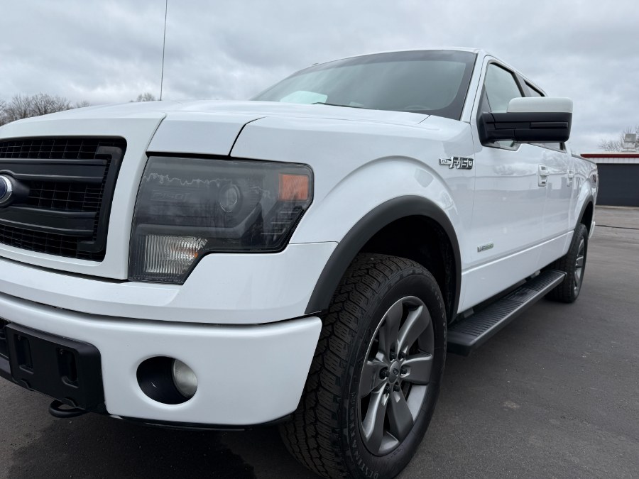2014 Ford F-150 FX4 photo
