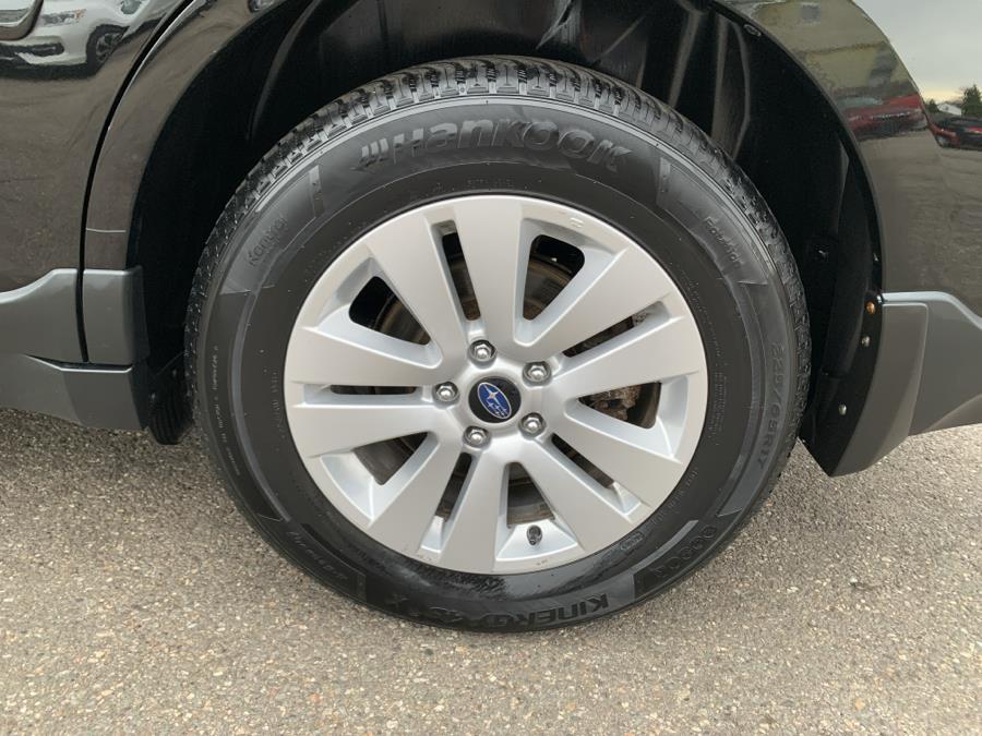 2017 Subaru Outback 2.5i Premium photo
