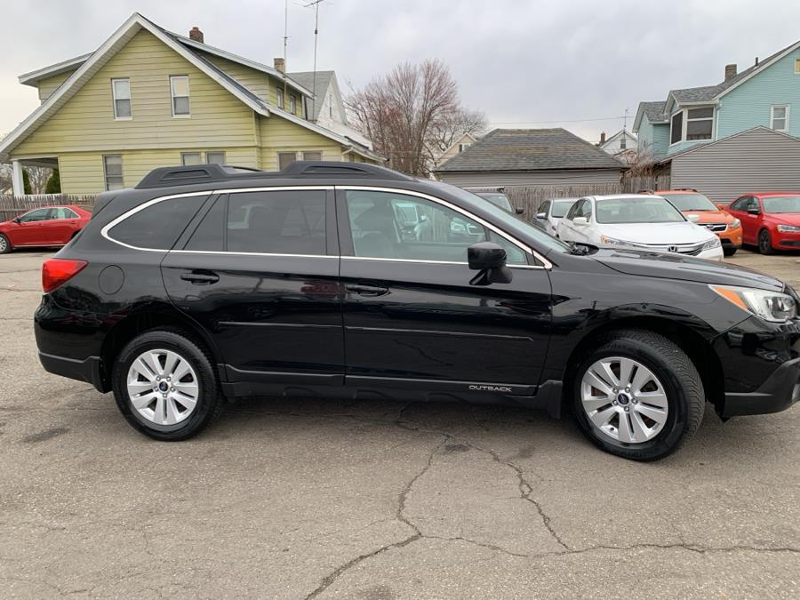 2017 Subaru Outback 2.5i Premium photo