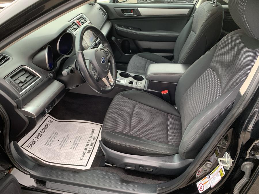 2017 Subaru Outback 2.5i Premium photo