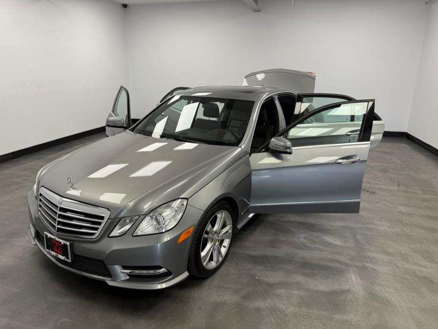 2013 Mercedes-Benz E-Class E350 4MATIC Luxury photo