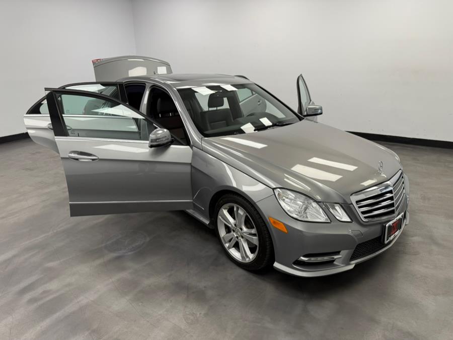 2013 Mercedes-Benz E-Class E350 4MATIC Luxury photo