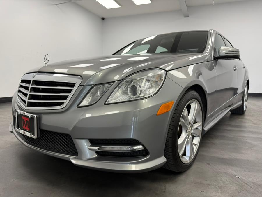2013 Mercedes-Benz E-Class E350 4MATIC Luxury photo