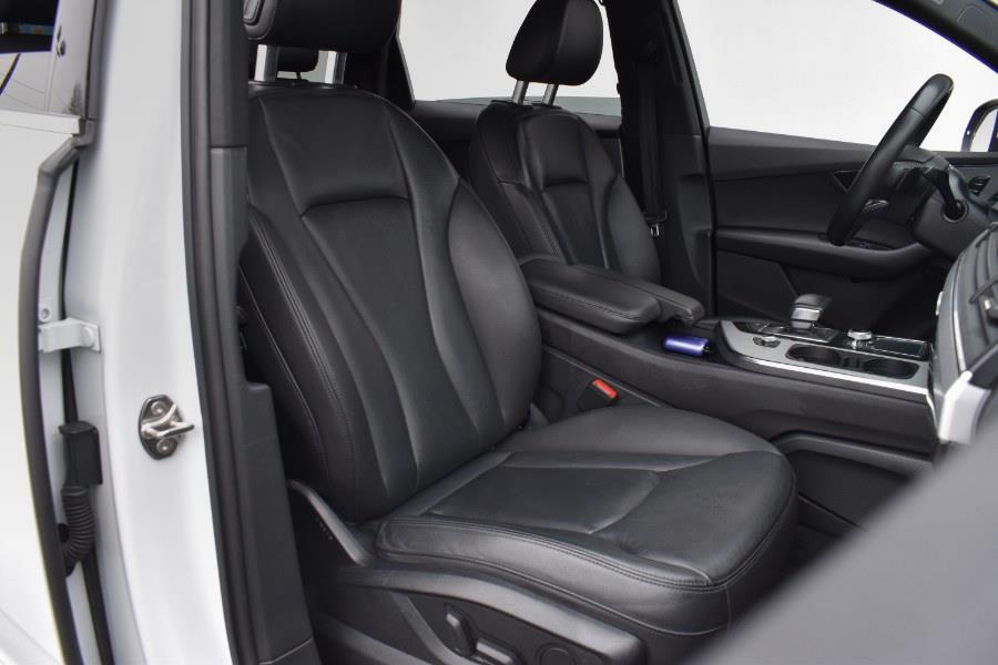 2019 Audi Q7 Premium Plus 45 TFSI quattro photo