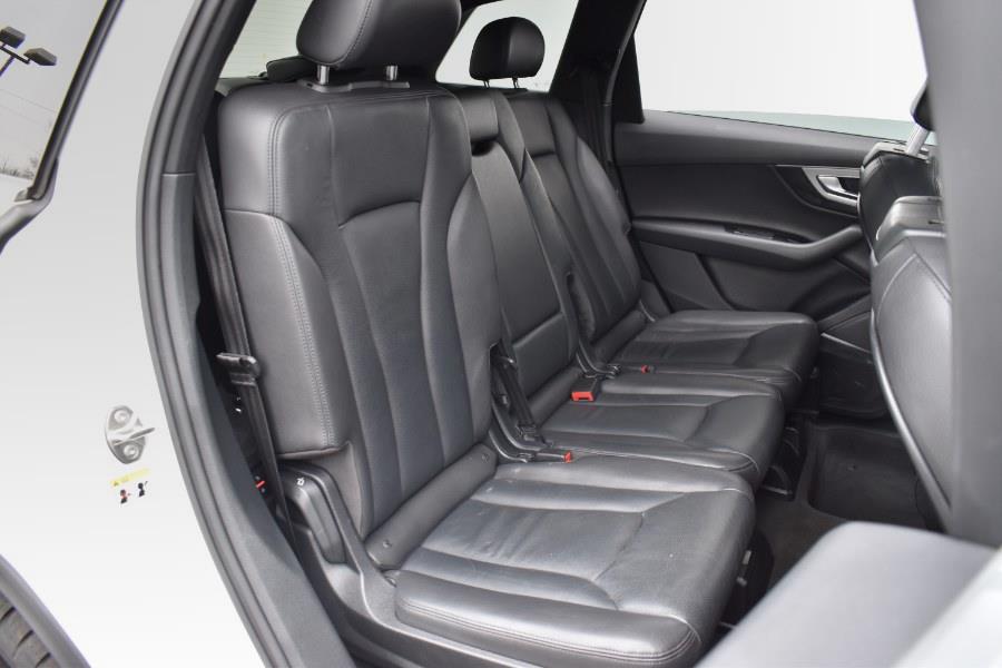 2019 Audi Q7 Premium Plus 45 TFSI quattro photo