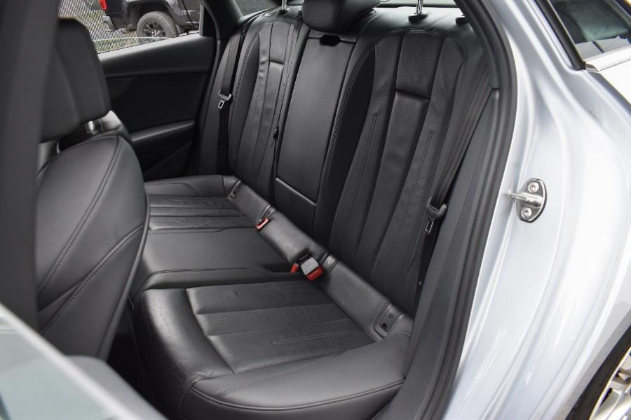 2019 Audi A4 Premium Plus 45 TFSI quattro photo