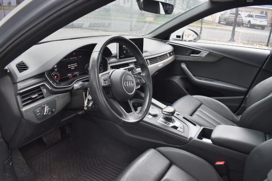 2019 Audi A4 Premium Plus 45 TFSI quattro photo