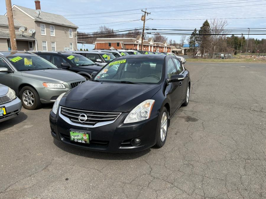 2010 Nissan Altima 3.5 SR photo