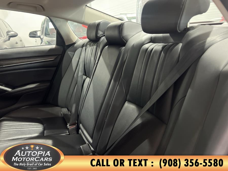 2021 Honda Accord TOURING photo
