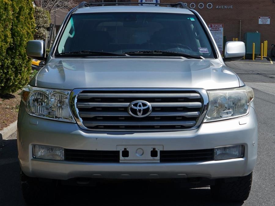 2011 Toyota Land Cruiser photo