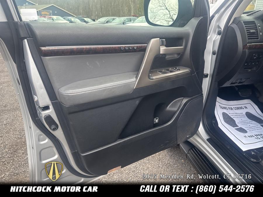 2009 Toyota Land Cruiser photo