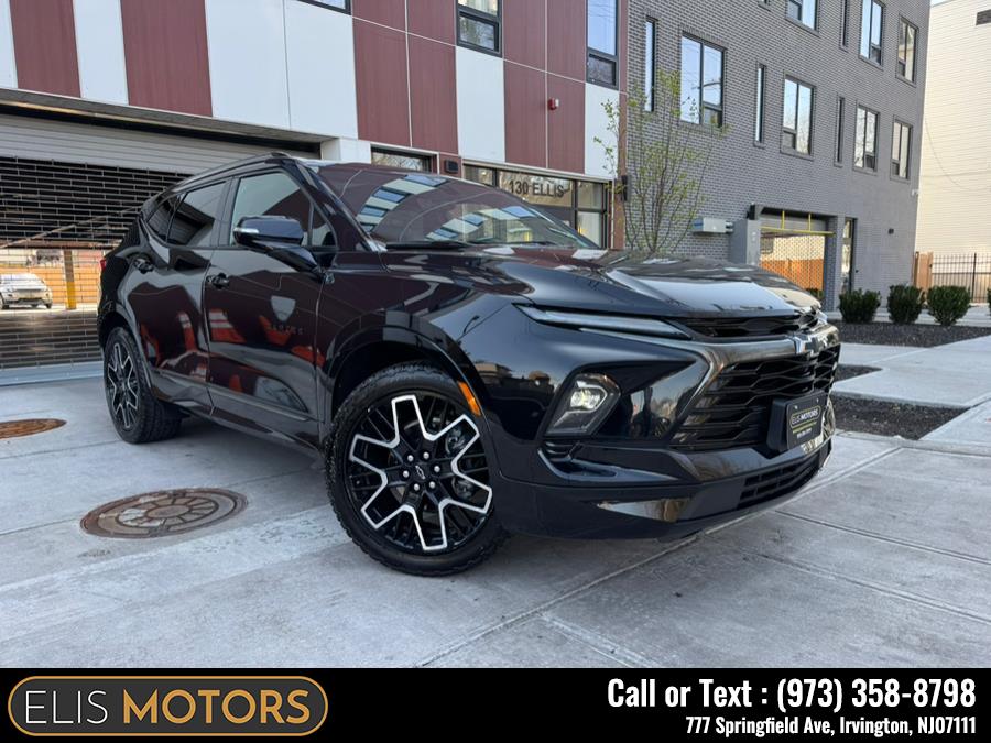 2023 Chevrolet Blazer FWD 4dr RS photo