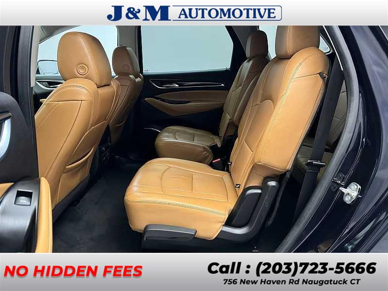2020 Buick Enclave Essence photo