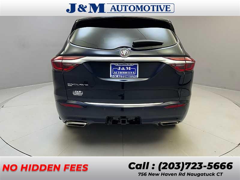 2020 Buick Enclave Essence photo
