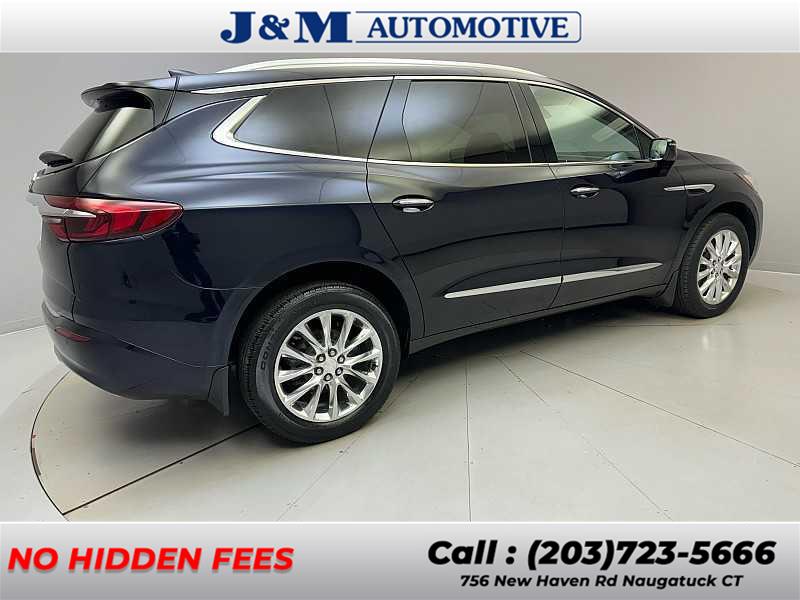 2020 Buick Enclave Essence photo