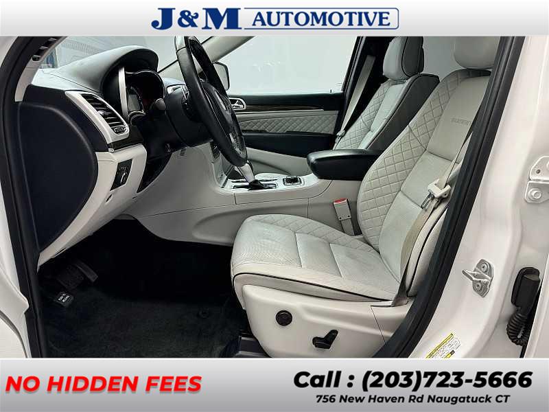 2018 Jeep Grand Cherokee Summit photo