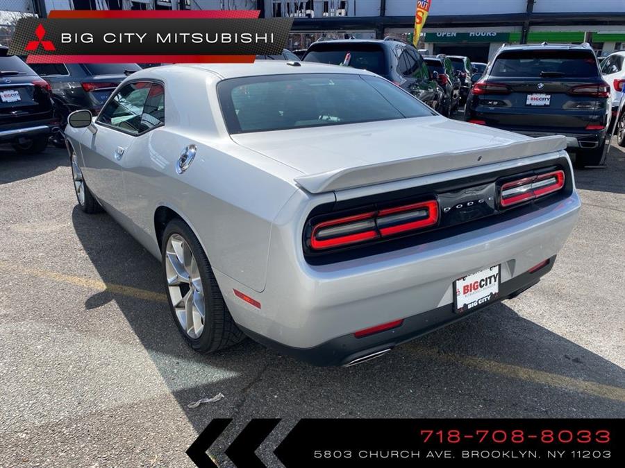 2022 Dodge Challenger GT photo