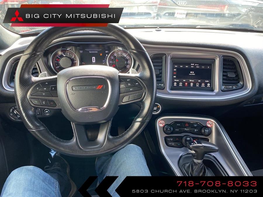 2022 Dodge Challenger GT photo